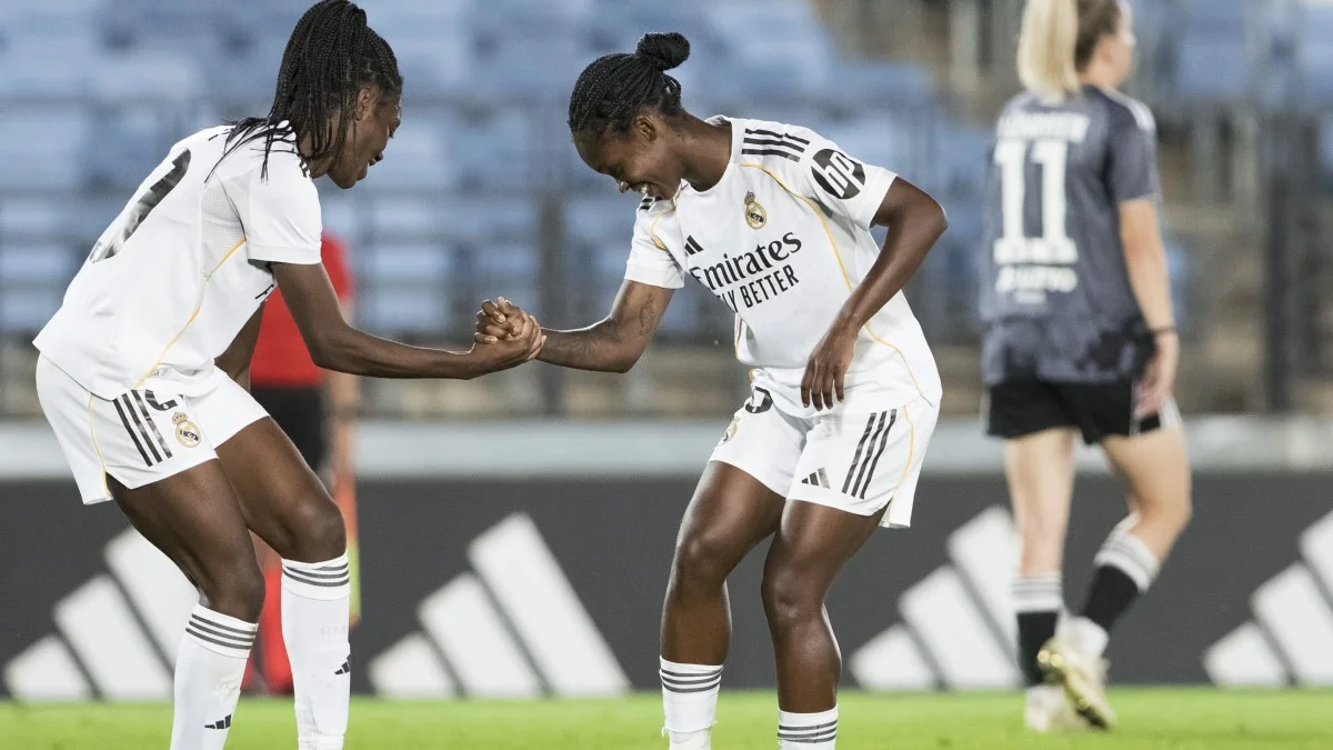 Футболістки мадридського Реала / Photo by Guillermo Martinez/NurPhoto via Getty Images