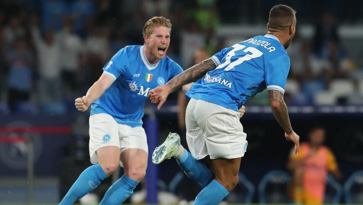 Фото к новости: Наполи в захватывающем матче обыграл Пизу и возглавил турнирную таблицу Серии А