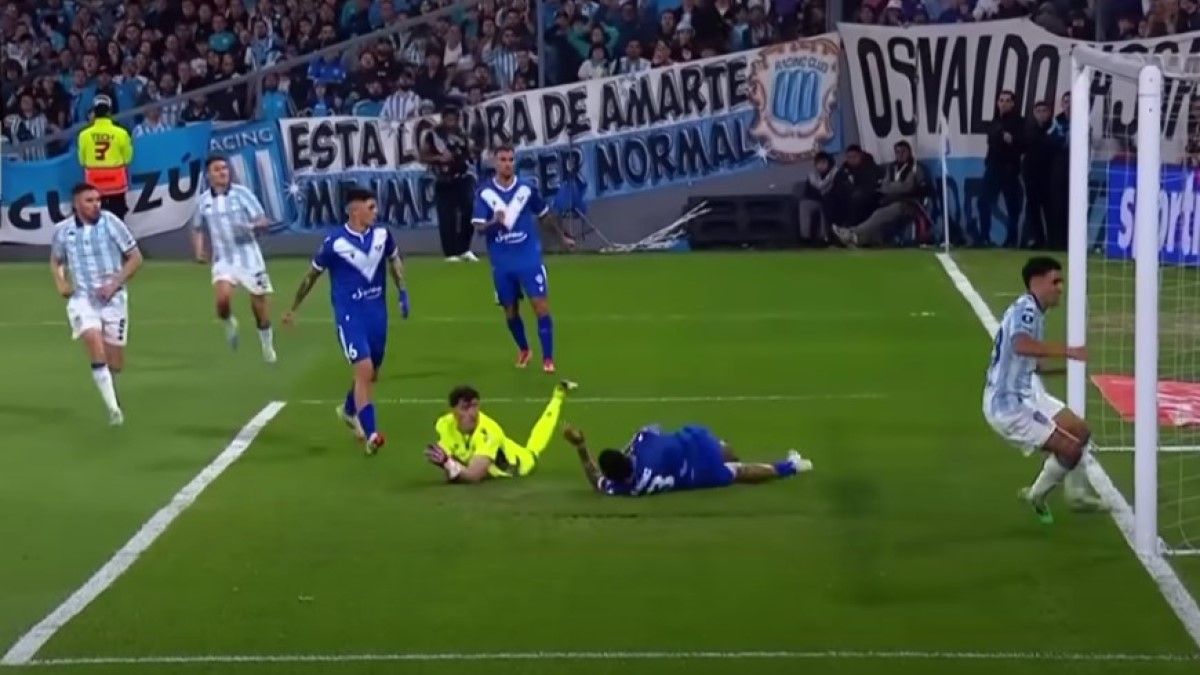 Расинг – Велес Сарсфилд – 1:0 / скриншот