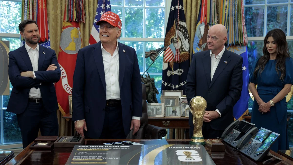 Дональд Трамп и Джанни Инфантино / Getty Images