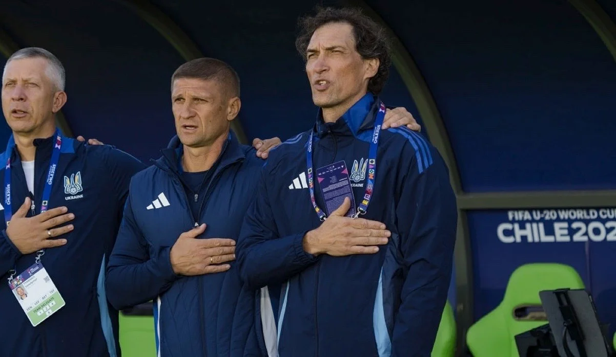 Дмитрий Михайленко с ассистентами / фото: УАФ