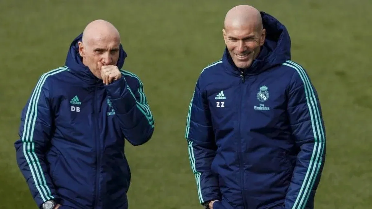 Девід Беттоні та Зінедін Зідан / фото: Football España