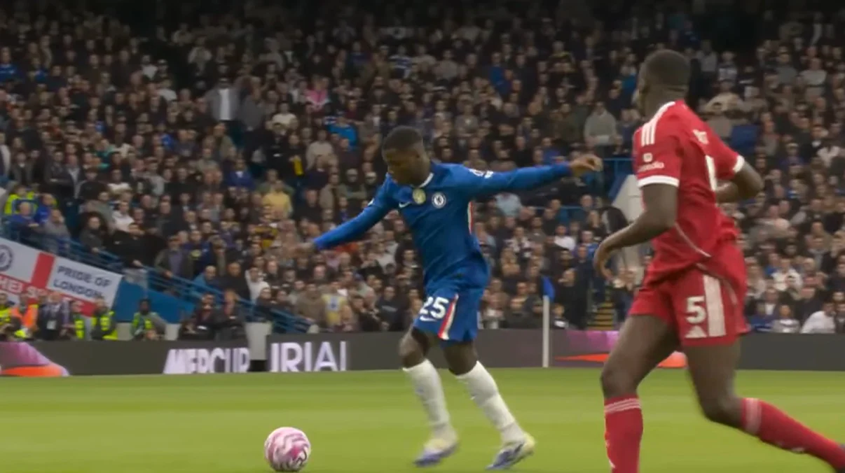 Челсі – Ліверпуль – відеоогляд матчу / скріншот