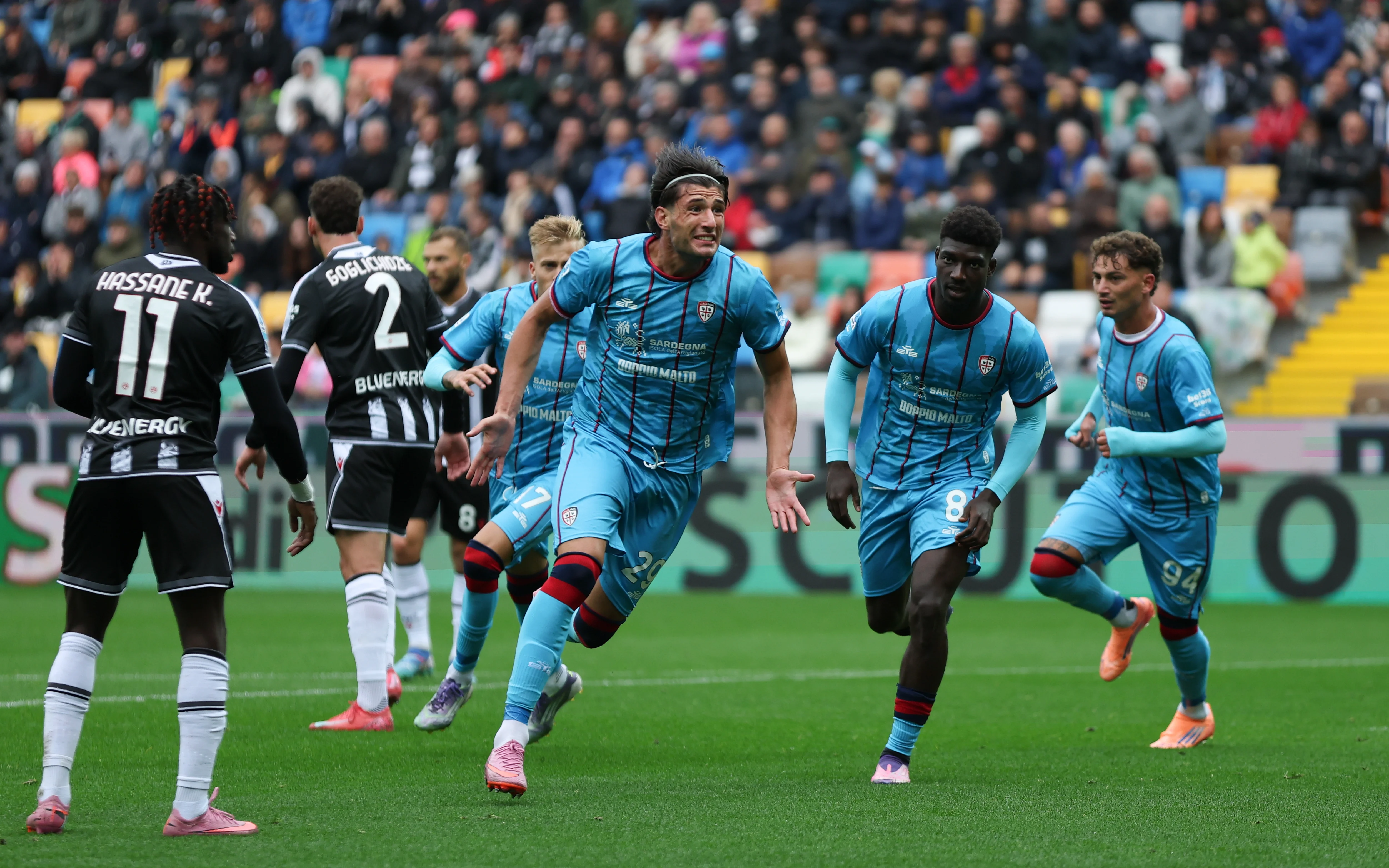 Удинезе – Кальяри – 1:1 / Timothy Rogers/Getty Images