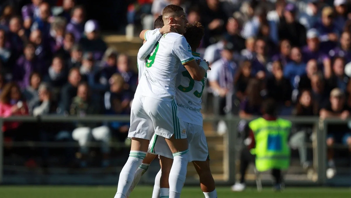 Артем Довбик святкує гол із партнерами / Photo by Gabriele Maltinti/Getty Images