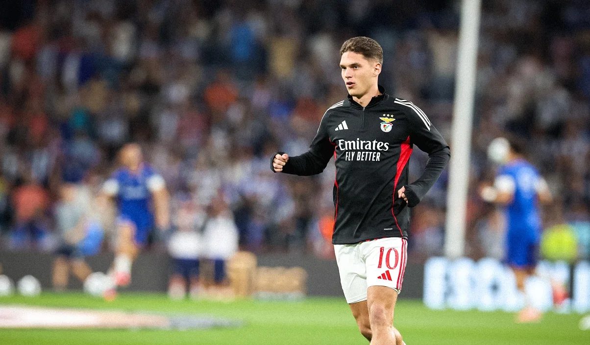 Георгій Судаков на передматчевій розминці / Фото ФК Бенфіка