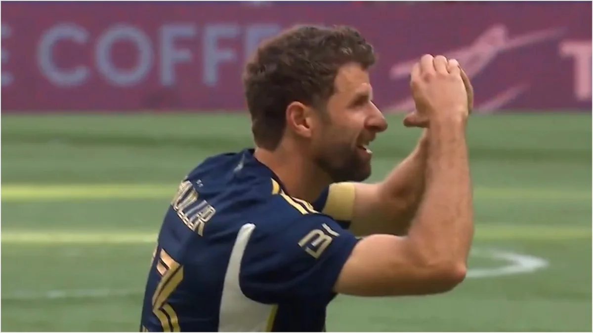 Томас Мюллєр / Скріншот