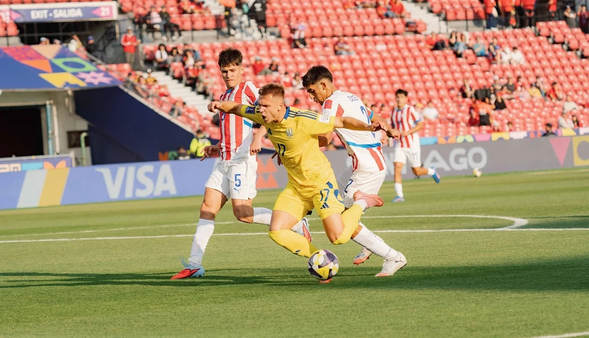 Максим Деркач проти Парагваю / Фото УАФ