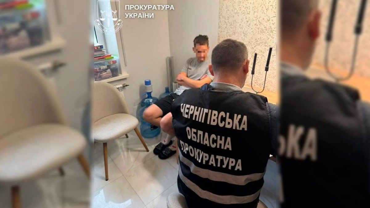 Кадры с задержания подозреваемого / фото: Черниговская областная прокуратура