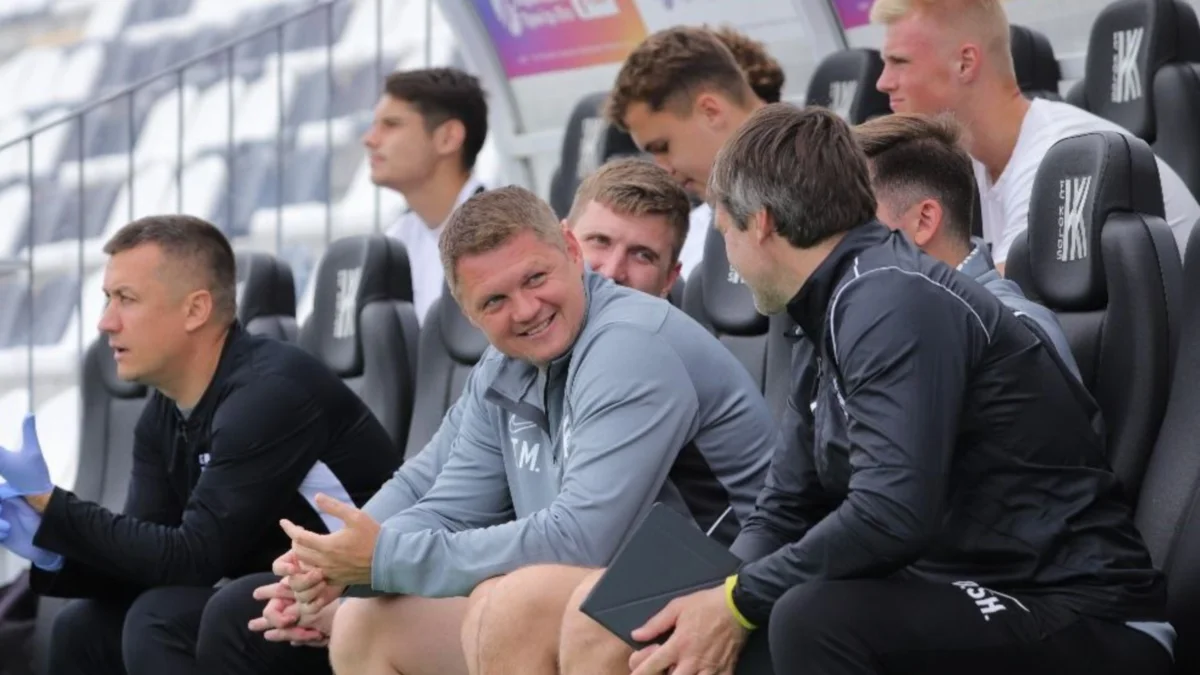 Тарас Михалик в тренерском штабе Колоса / фото: ФК Колос