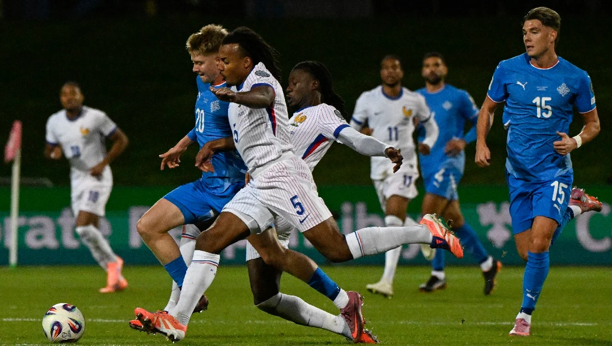 Фото к новости: Исландия обокрала Францию, оформив боевой камбэк с "Ле Бле" – скандинавы дарят Украине шанс избежать плей-офф