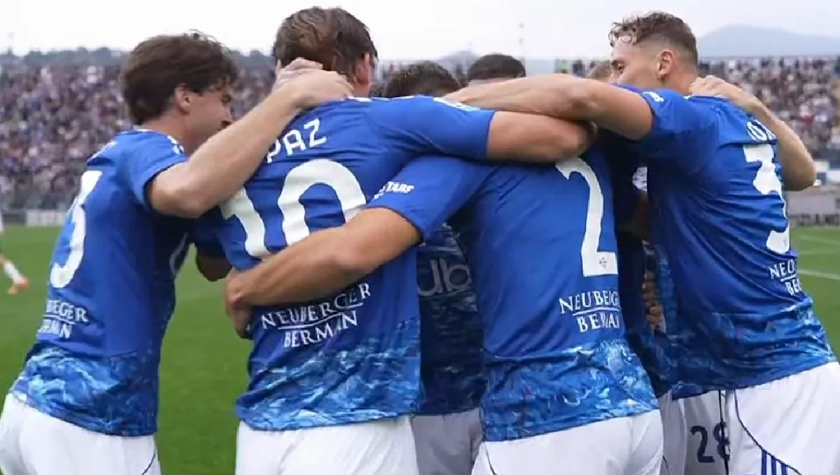 Комо після гола Ювентусу / Стоп-кадр з відео