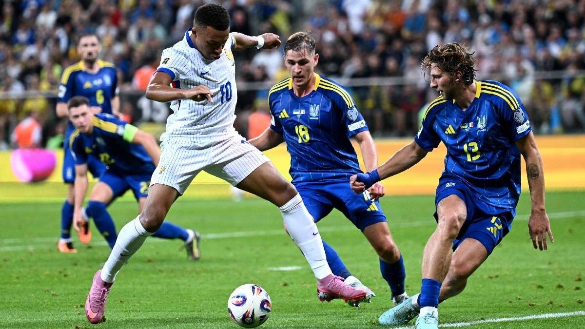Збірна України в матчі проти Франції / Mateusz Slodkowski/Getty Images