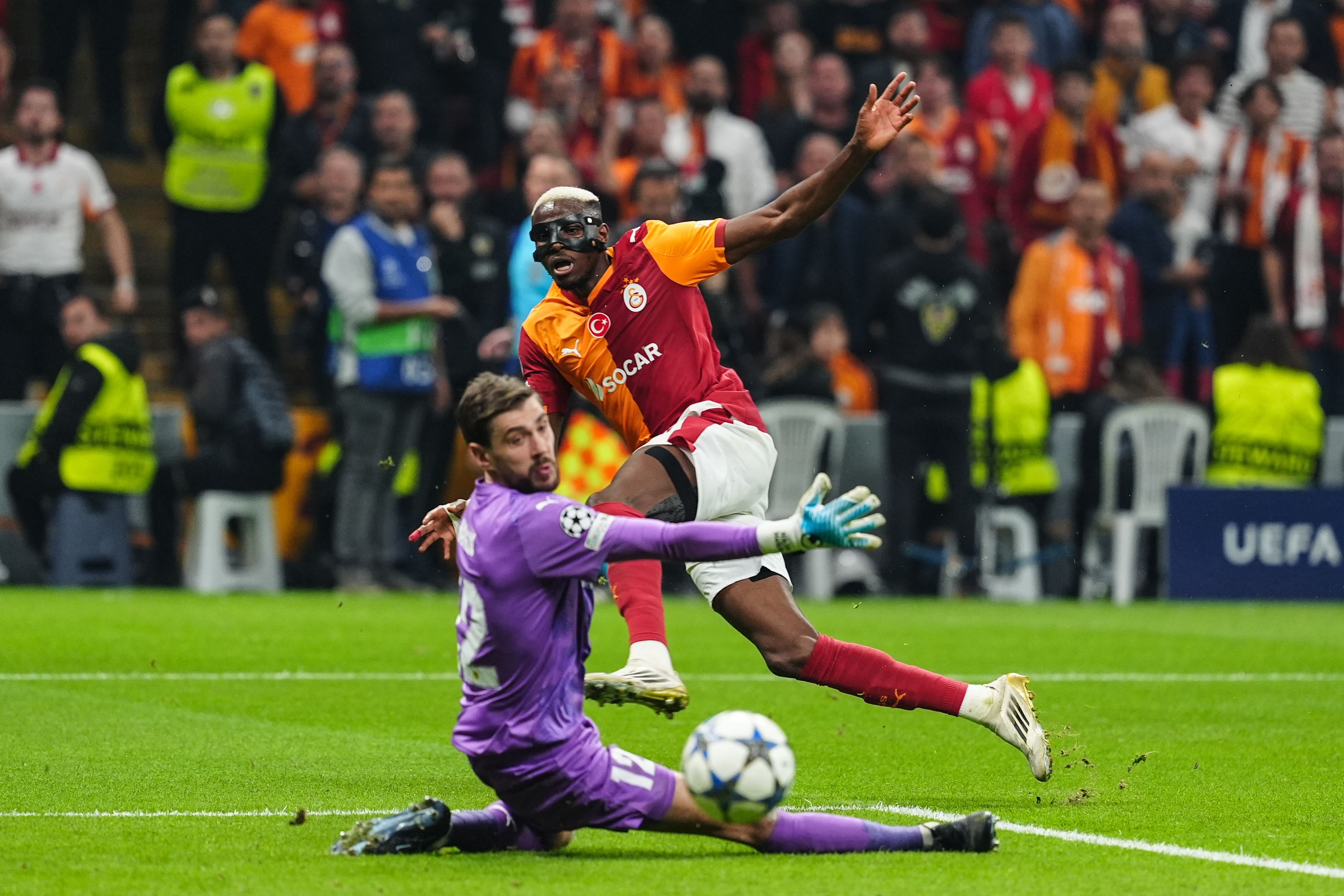 Галатасарай – Буде-Глимт – 3:1 / Bunyamin Celik/Anadolu via Getty Images