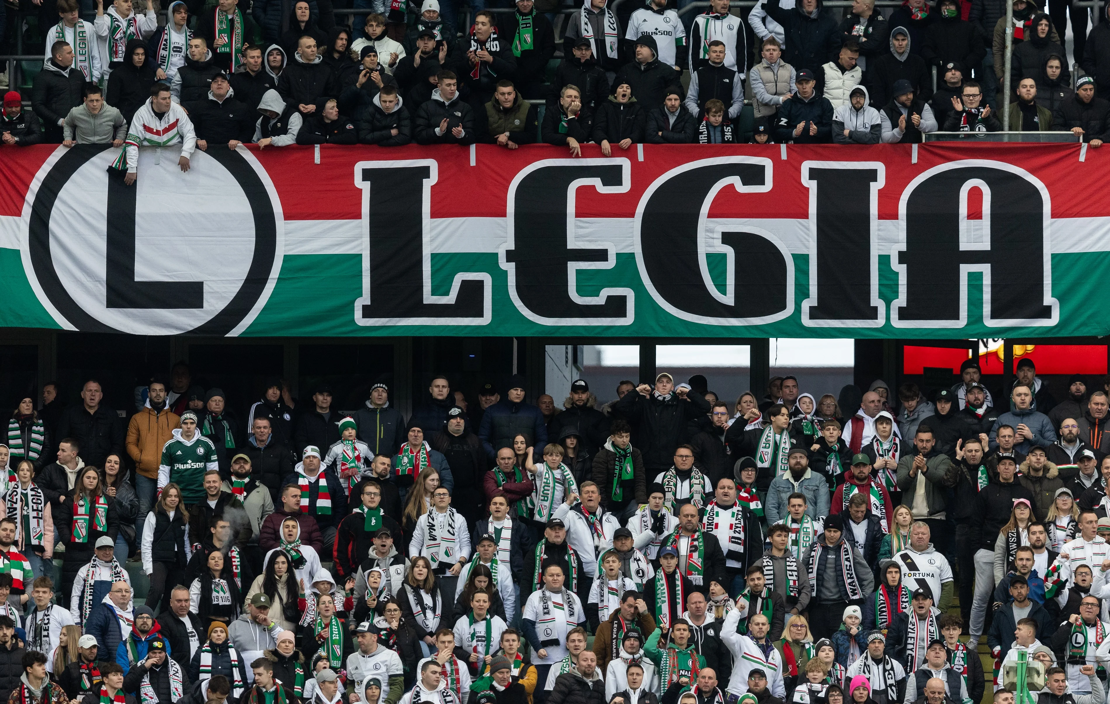 Фанаты Легии / Foto Olimpik/NurPhoto via Getty Images