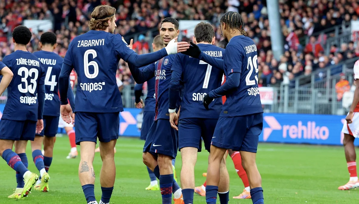 Фото к новости: "Продемонстрировал определенную нервозность": Забарный получил оценки после матча ПСЖ в Лиге 1 – к украинцу есть претензии