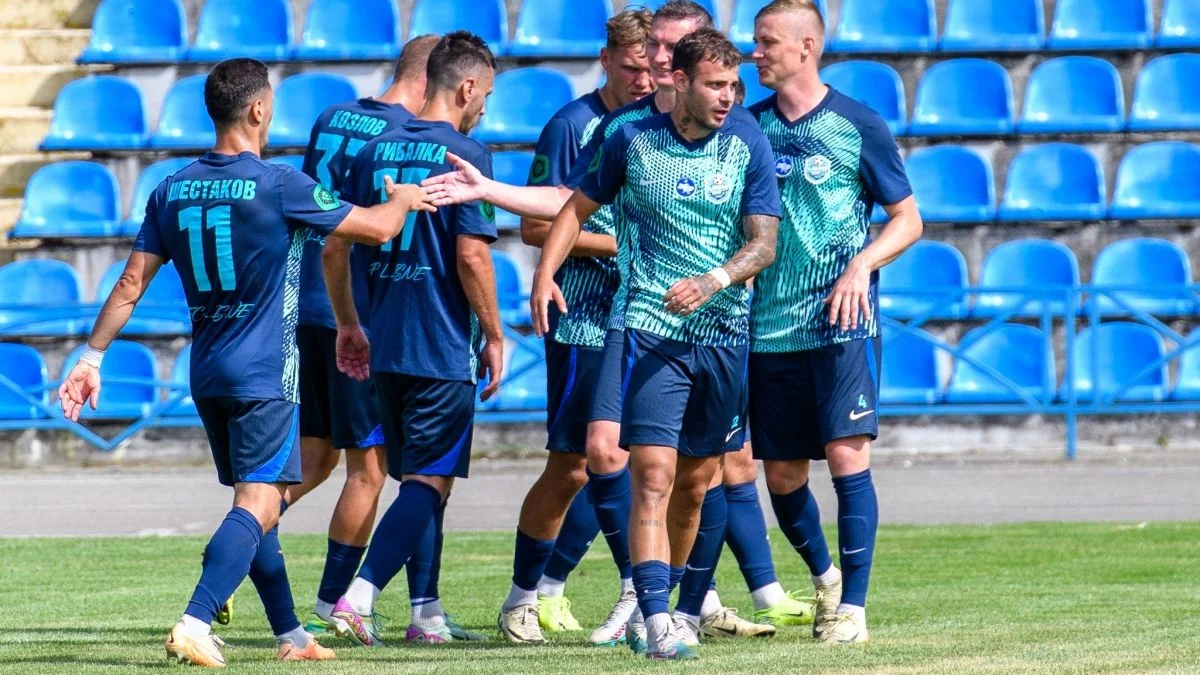 Гравці Лісного / фото: ФК Лісне