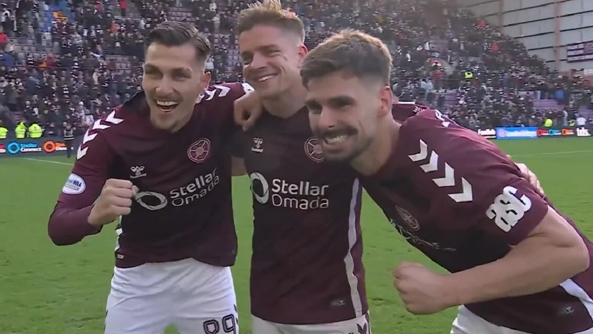 Хартс мчиться до найгучнішої сенсації за 41 рік