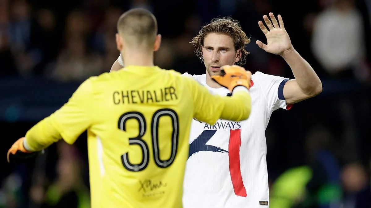 Фото к новости: Забарный "подарил" гол сопернику – ПСЖ потерял очки с аутсайдером и упустил шанс закрепить лидерство в Лиге 1