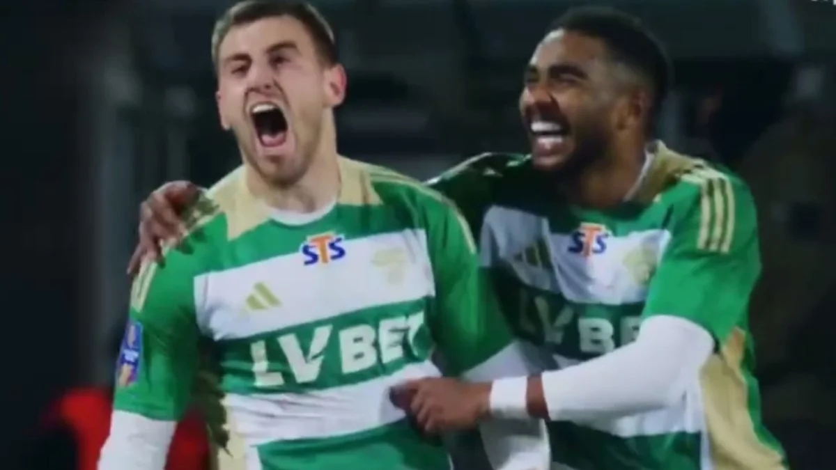 Максим Дячук (ліворуч) / скріншот