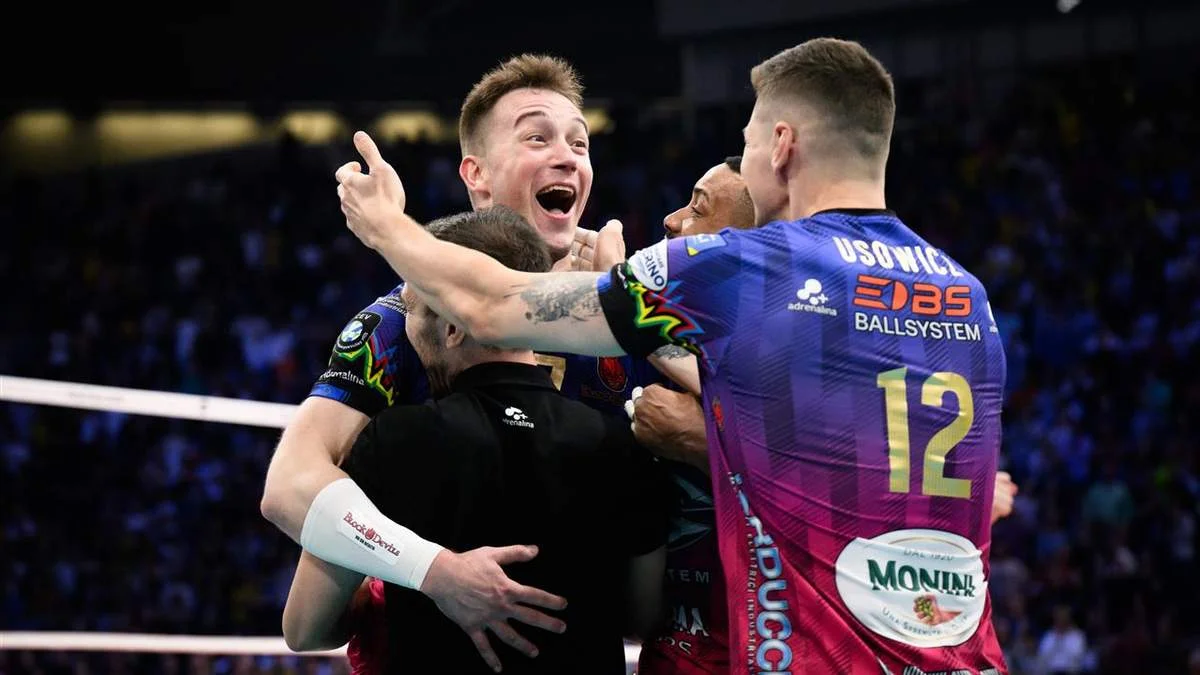 Олег Плотницкий / CEV