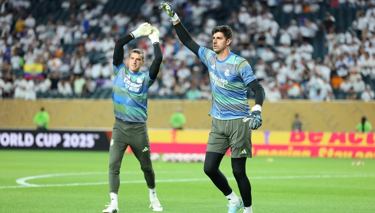 Андрей Лунин и Тибо Куртуа / фото: Getty images