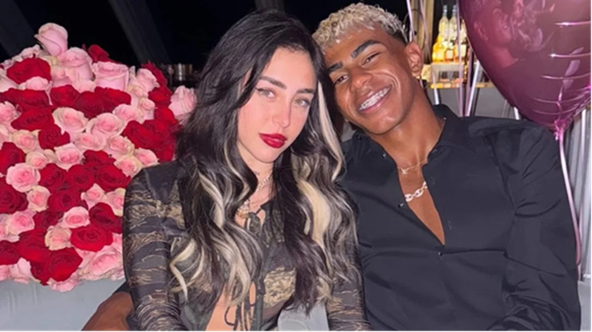 Нікі Ніколь та Ламін Ямаль / фото: EFE