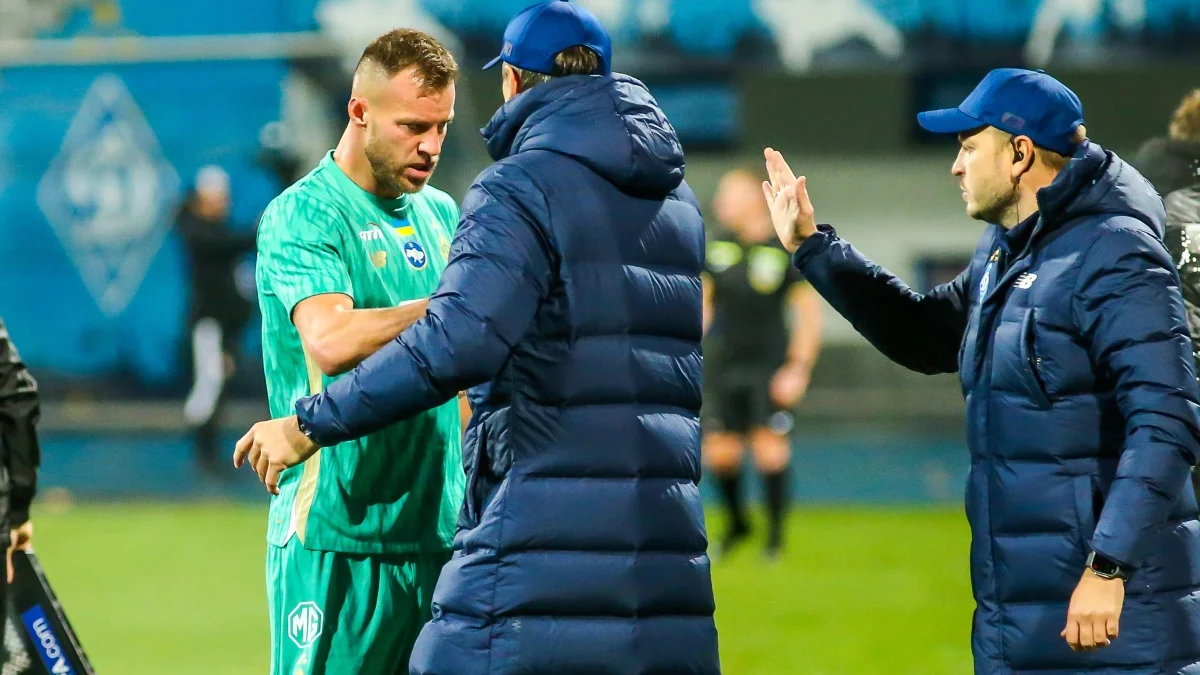 Ярмоленко з Шовковським та Гусєвим / фото: ФК Динамо