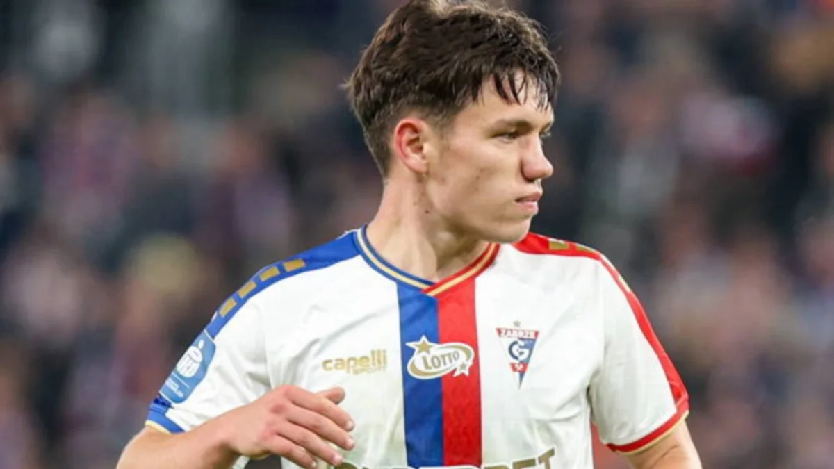 Фото к новости: Украинцы устроили дерби в Экстраклясе – Русин забил впервые за почти 2 года, Хлань оформил гол+пас (ВИДЕО)