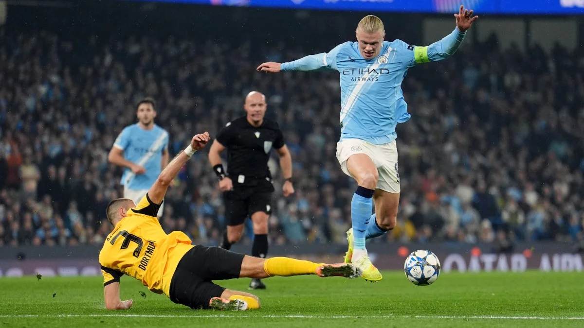 Ерлінг Холанд у матчі проти Борусії Д / Photo by Martin Rickett/PA Images via Getty Images