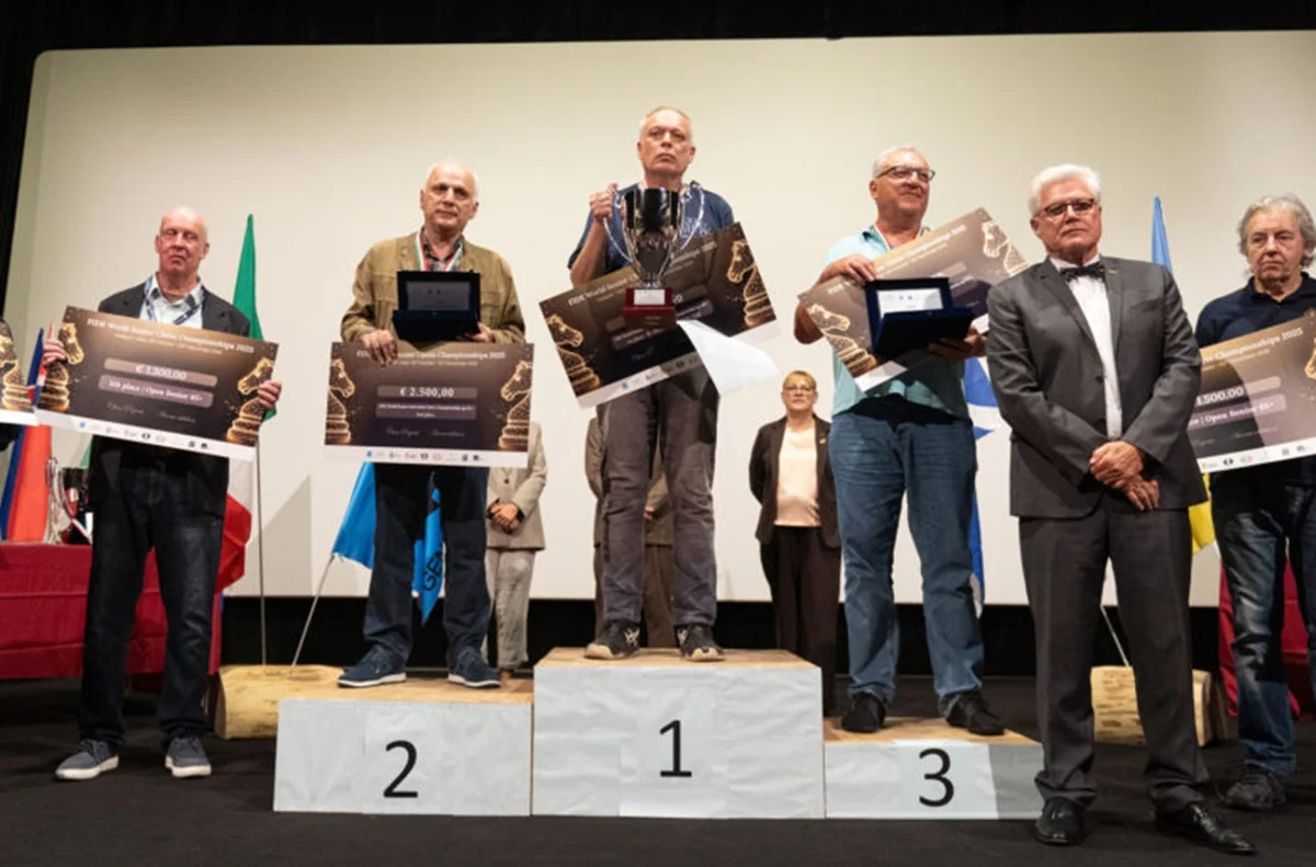 Олександр Репринцев на першому місці п'єдесталу / Ukrainian Chess Federation