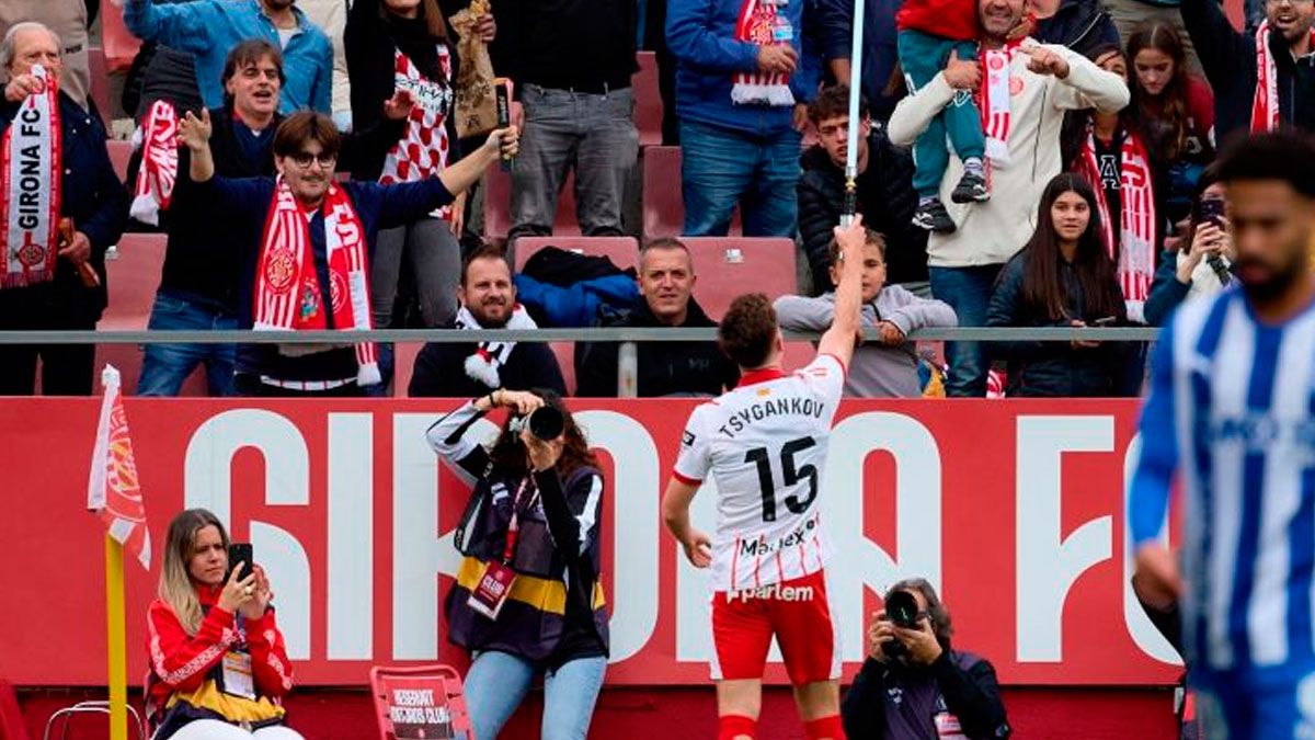Виктор Цыганков празднует гол в ворота Алавеса / фото: LaLiga