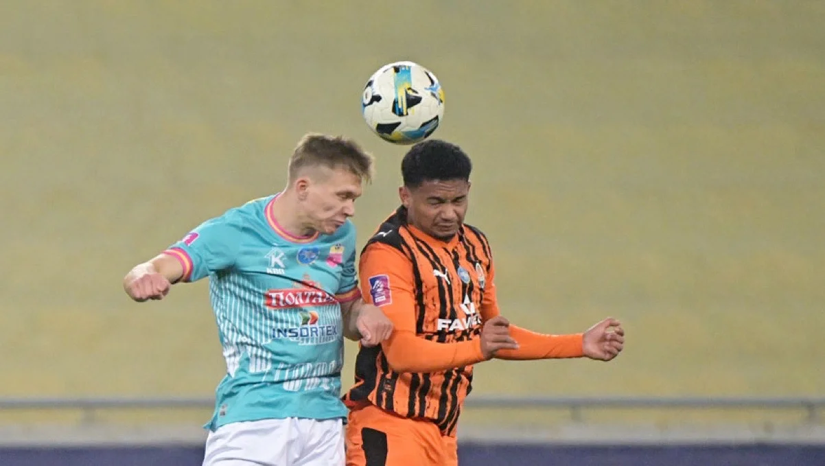 Фото к новости: Шахтер неприлично сокрушил Полтаву и еще больше оторвался от Динамо – шоу Очеретько, юбилей Эгиналдо, 7 авторов голов