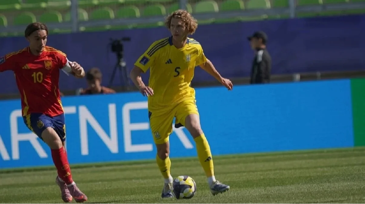 Фото к новости: Сборная Украины U-21 довызвала двух игроков на матчи отбора к Евро-2027 – известно, кто заменит Михавко