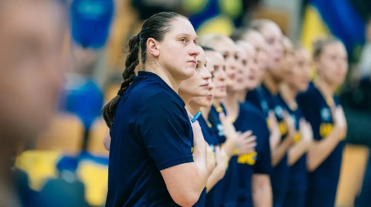 Жіноча збірна України з баскетболу / ФБУ