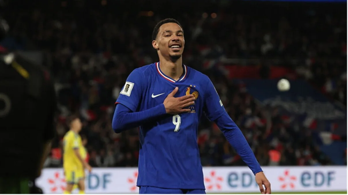 Уго Экитике / фото: LP/Olivier Arandel