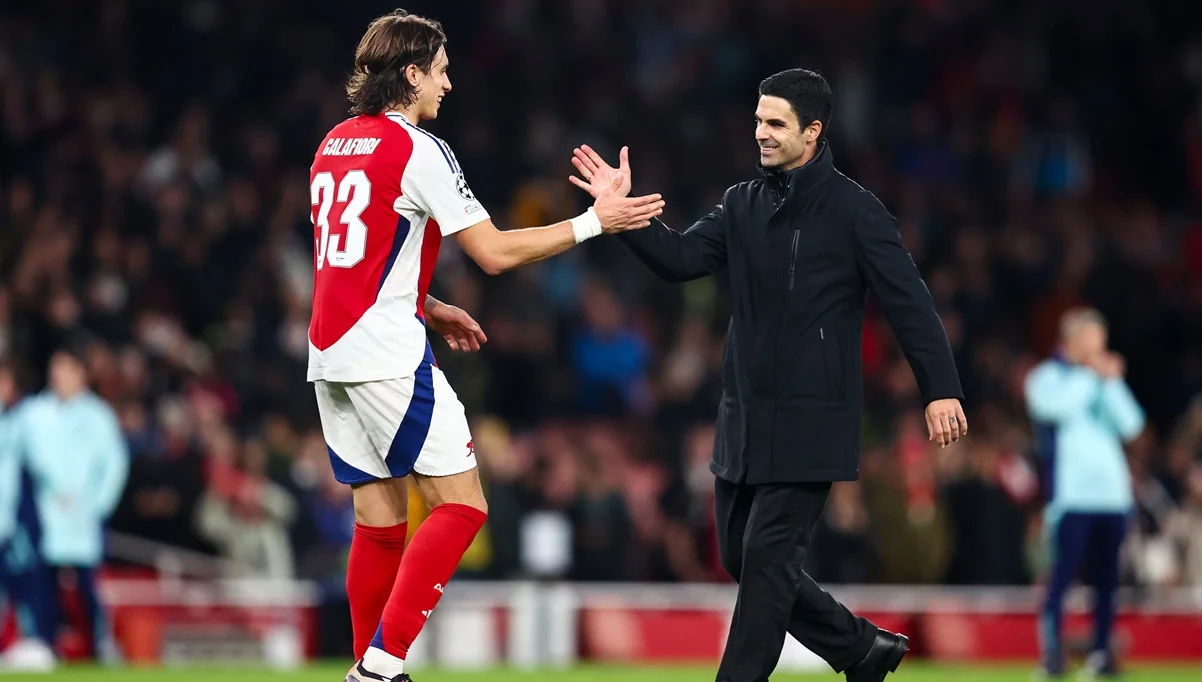 Ріккардо Калафйорі та Мікель Артета / фото: Charlotte Wilson/Offside/Offside via Getty Images