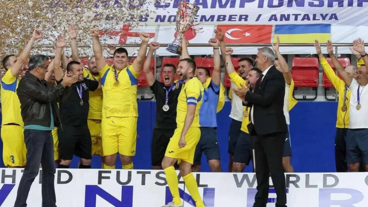 Сборная Украины с недостатками зрения / Фото: futsal.com.ua