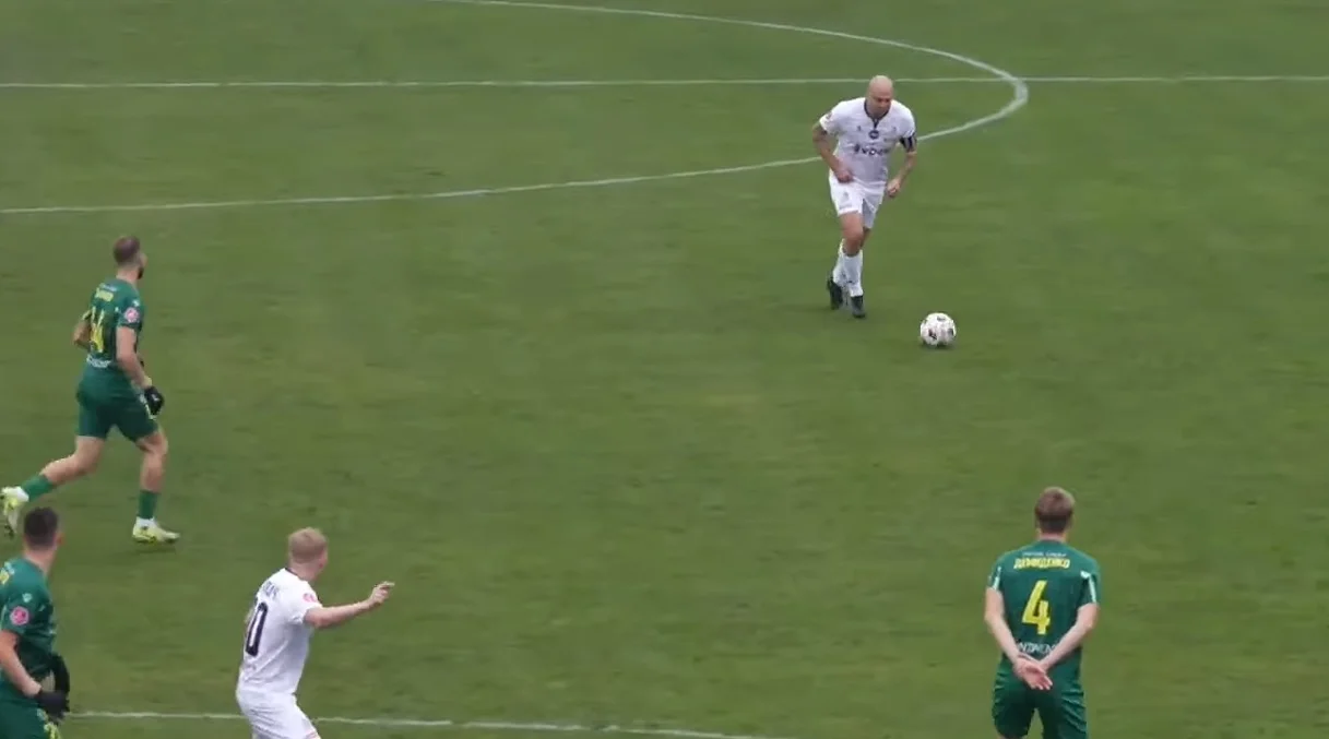 Гол Ракицкого / Скрин