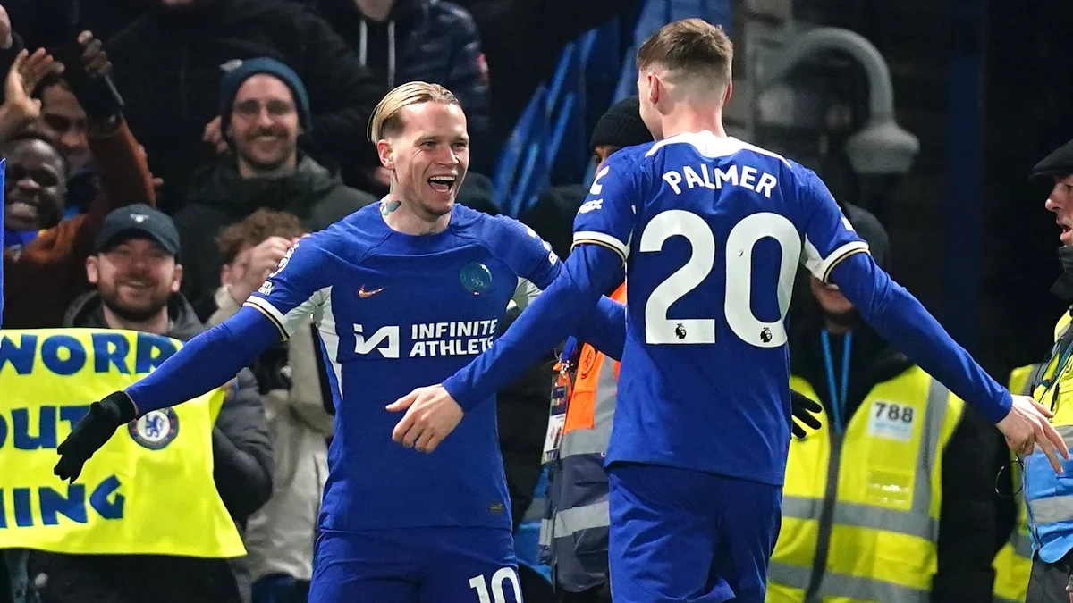 Михайло Мудрик і Коул Палмер / Getty Images