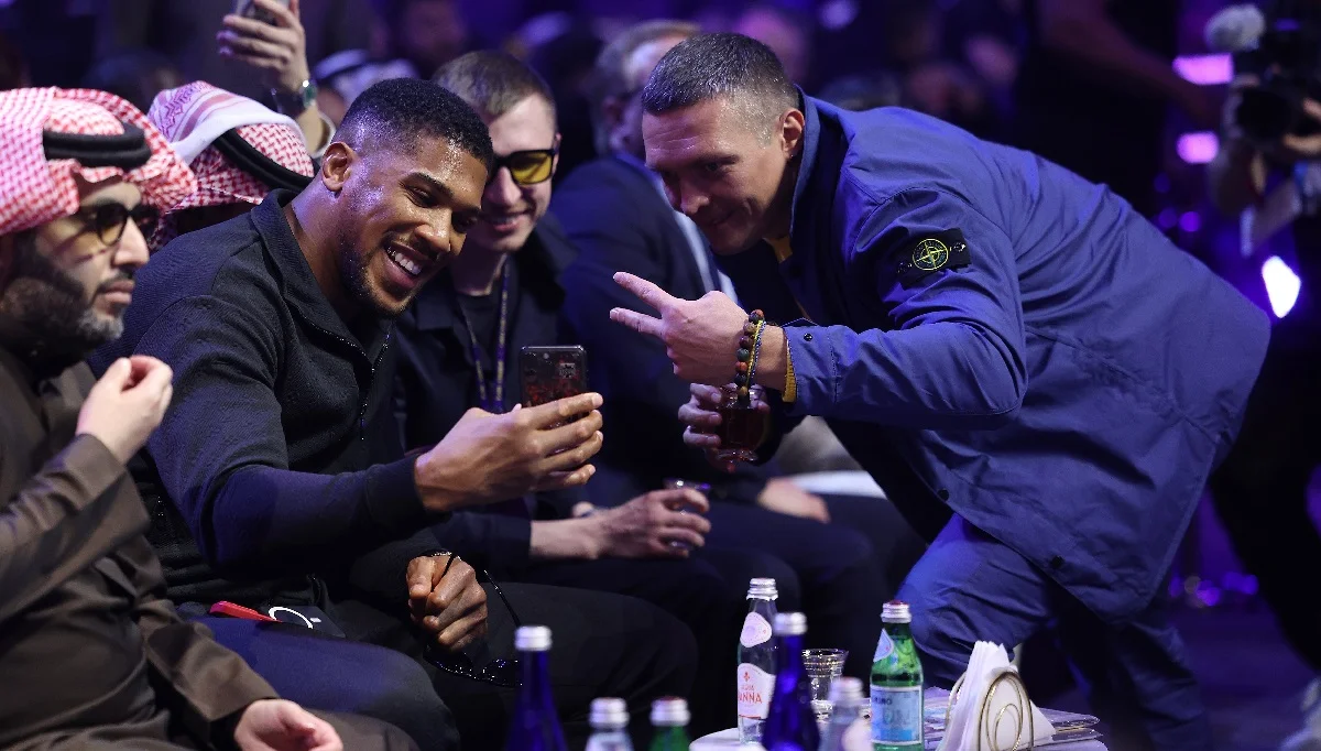 Ентоні Джошуа і Олександр Усик / Getty Images