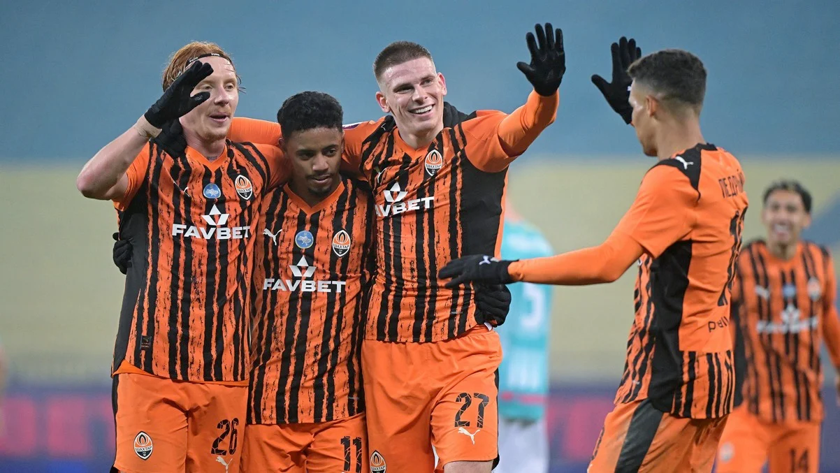 Фото к новости: Оболонь – Шахтер: стартовые составы и онлайн-трансляция матча УПЛ