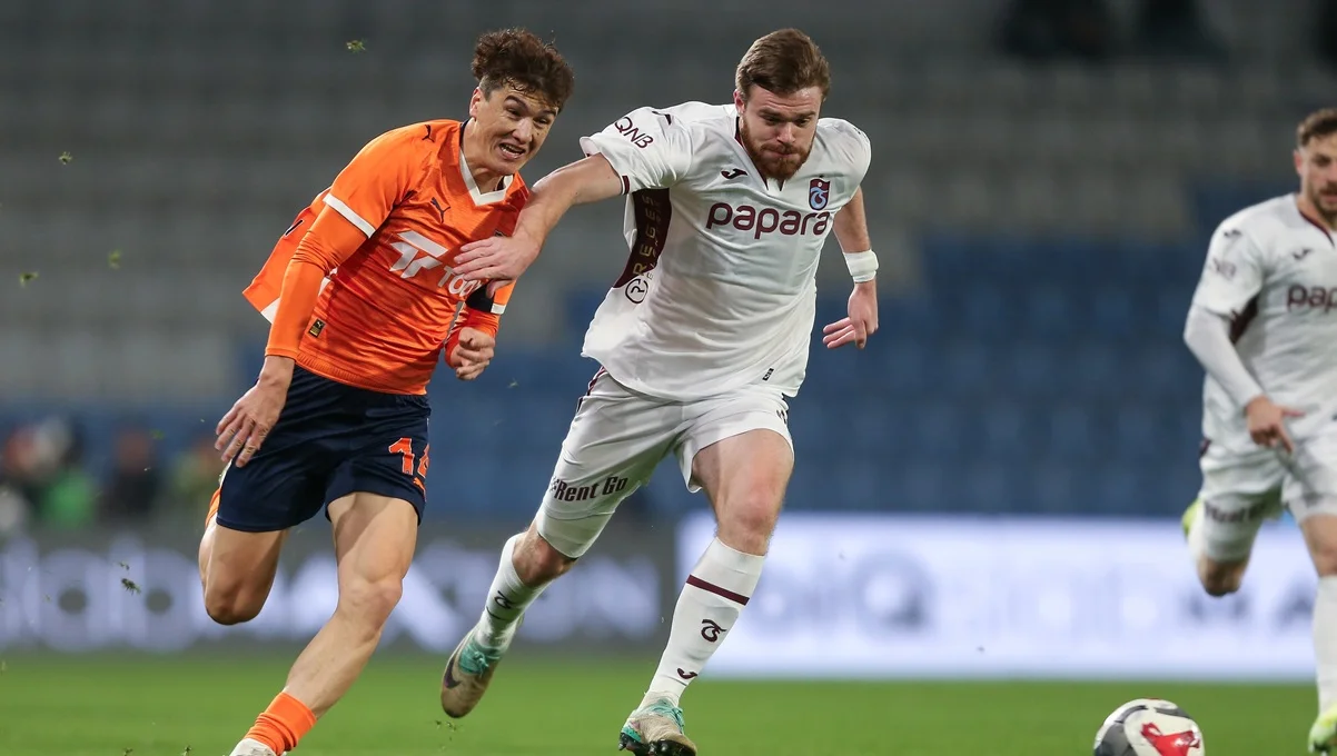 Истанбул Башакшехир – Трабзонспор – отчет матча 24 11 2025 / фото: Ahmad Mora/Getty Images