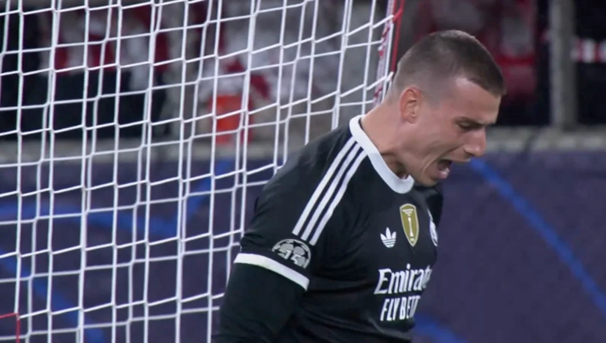 Фото к новости: Лунин спасал Реал, но пропустил трижды – Мбаппе шокировал Олимпиакос покером, однако не превзошел Салаха, Яремчук в тени