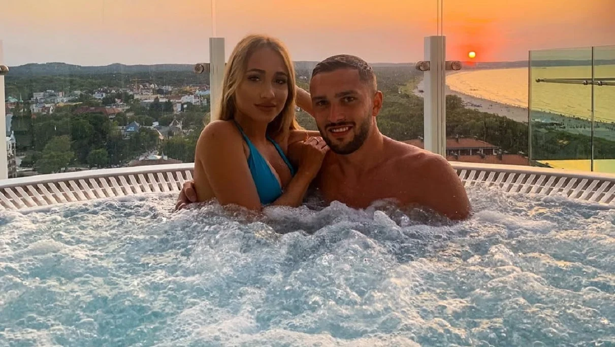 Валукєвічу непогано і без збірної / Фото з https://www.instagram.com/seba.walukiewicz/