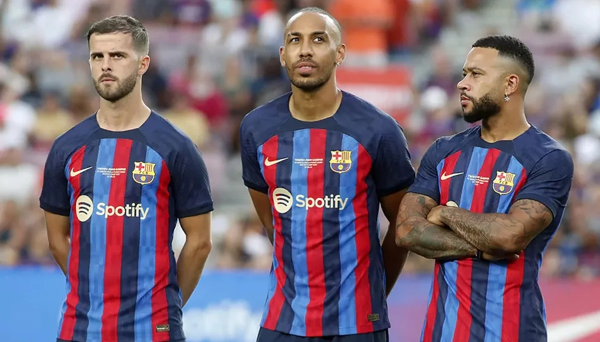Міралем П'яніч, Обамеянг та Депай під час виступів за Барслеону / фото: EFE