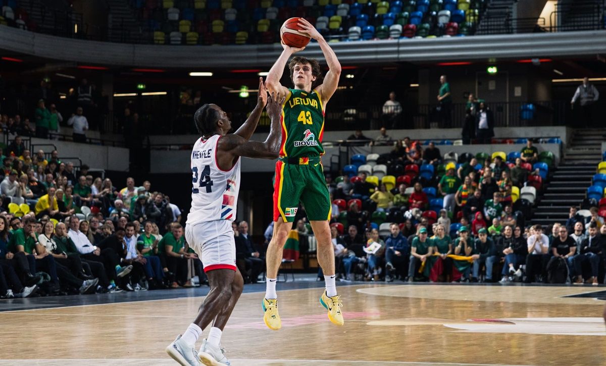 Ігнас Саргюнас (№ 43) / фото: fiba.basketball
