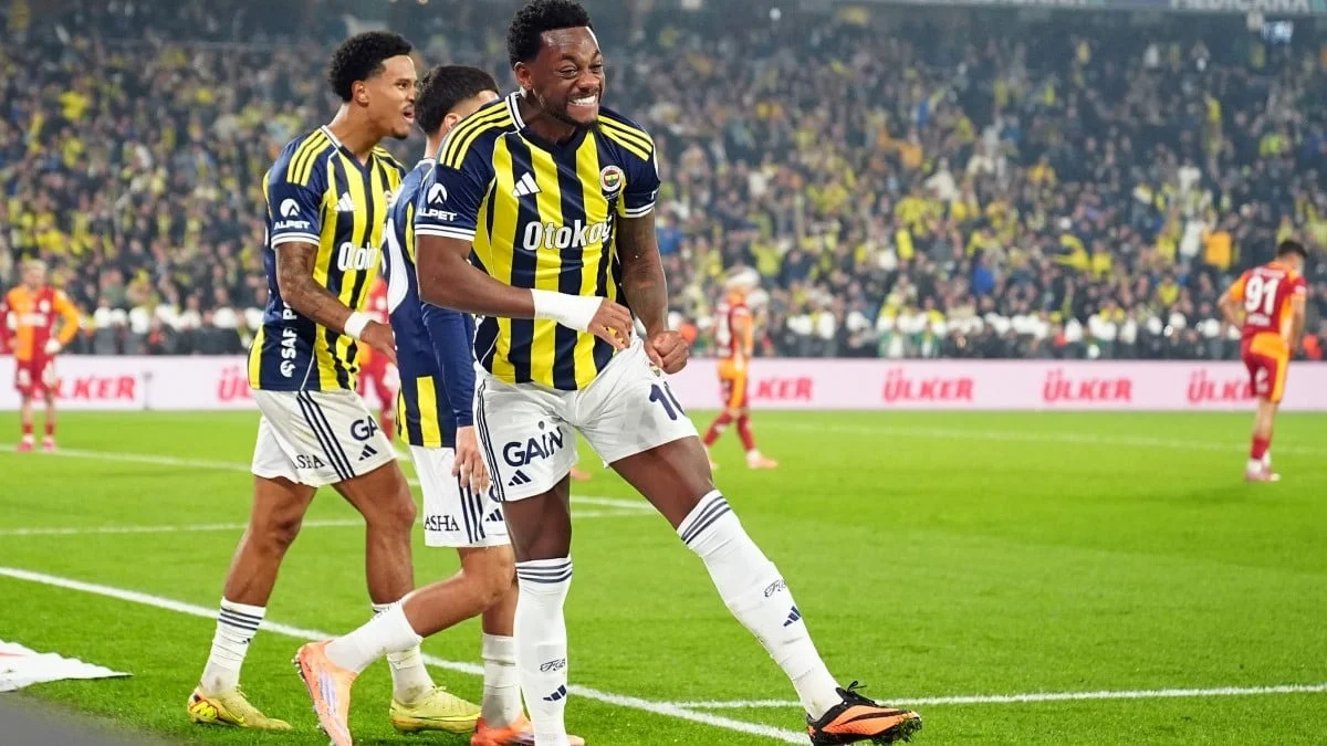 Фенербахче - Галатасарай / Photo by Serhat Cagdas/Anadolu via Getty Images