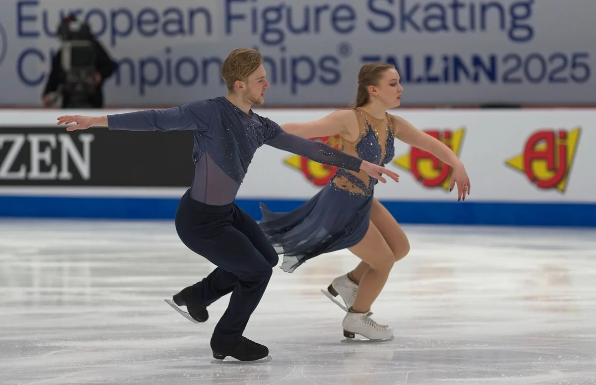 Танцювальна пара Марія Пінчук / Микита Погорєлов / фото: skateukraine.org