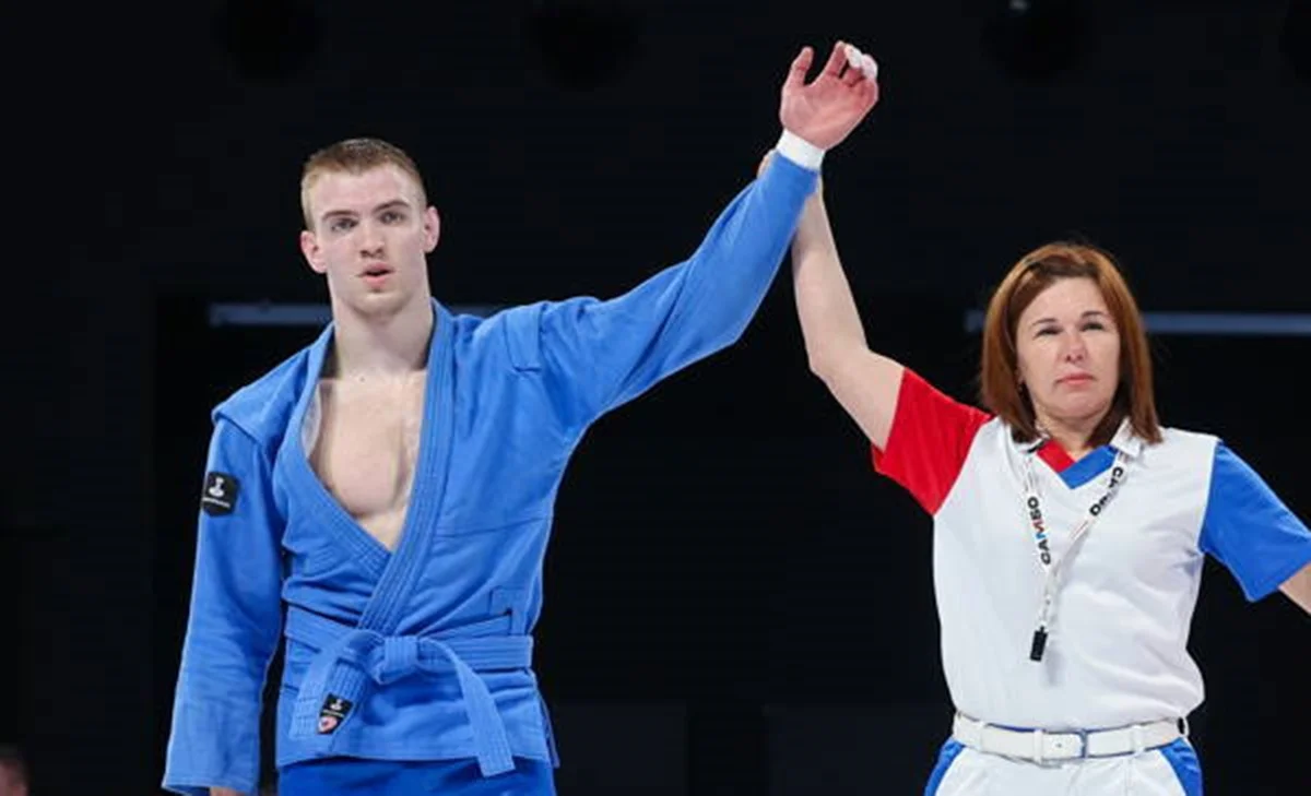 Россияне и белорусы возвращаются на взрослые соревнования по самбо / IMAGO